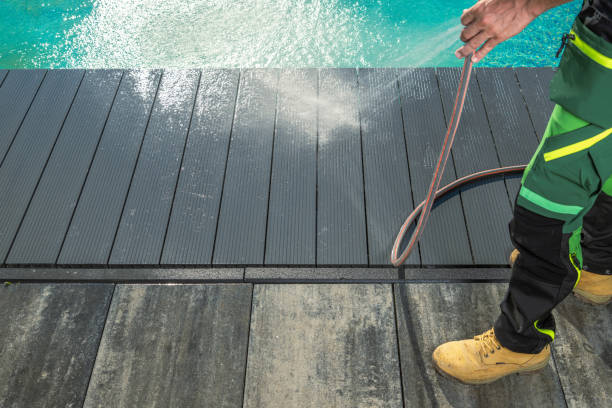 Why Choose Our Certified Pressure Washing Experts for Your Project Needs in Belleville, MI?